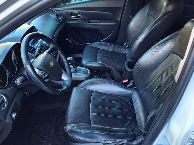 Chevrolet CRUZE LT 1.8 16V FlexPower 4p Aut.