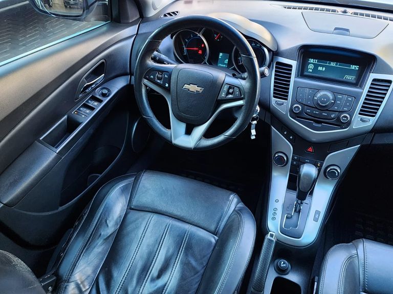 Chevrolet CRUZE LT 1.8 16V FlexPower 4p Aut.