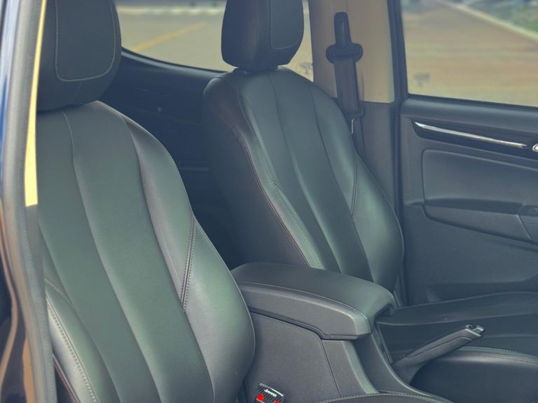 Chevrolet S10 Pick-Up Z71 2.8 TDI 4x4 CD Dies. Aut