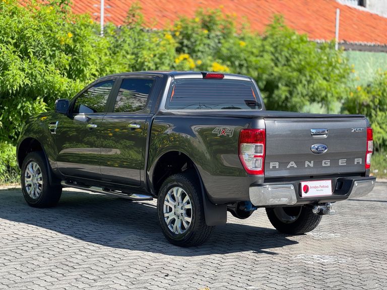 Ford Ranger XLT 3.2 20V 4x4 CD Diesel Aut.