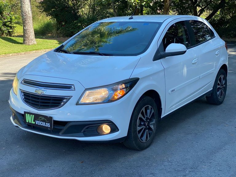 Chevrolet ONIX HATCH LTZ 1.4 8V FlexPower 5p Mec.