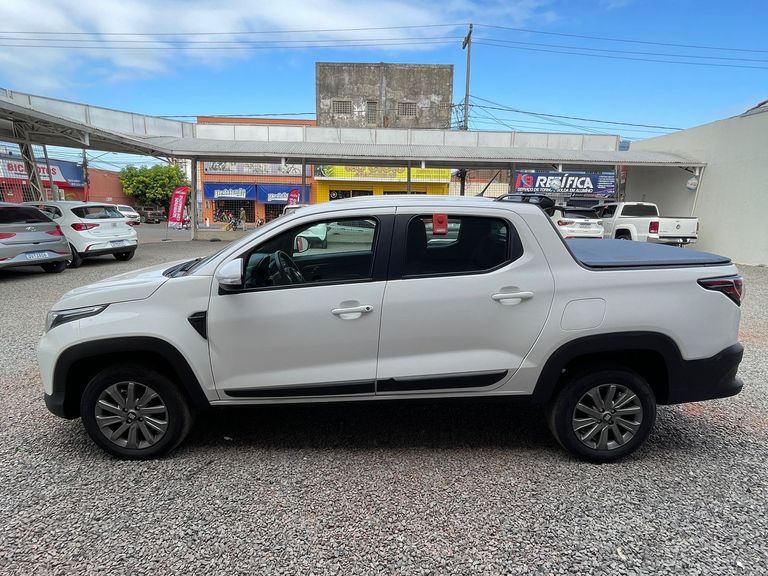 Fiat Strada Freedom 1.3 Flex 8V CD