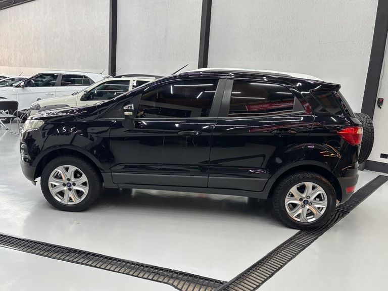 Ford EcoSport TITANIUM 2.0 16V Flex 5p Aut.