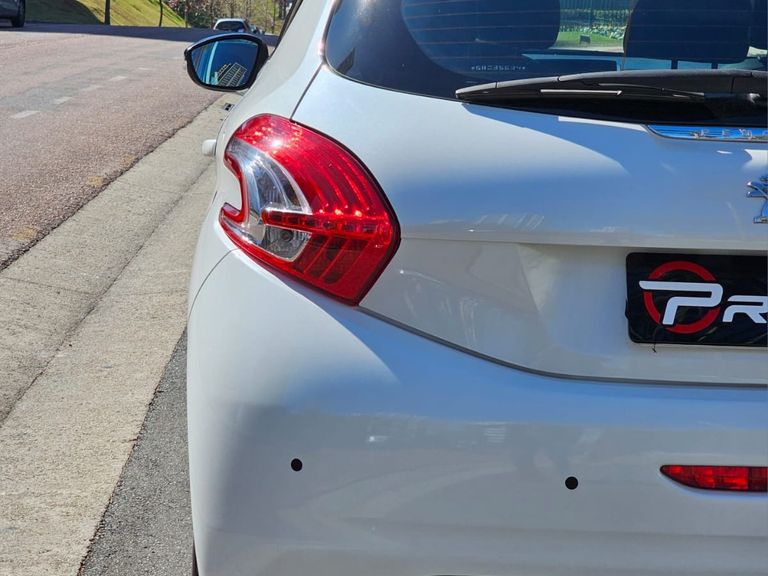 Peugeot 208 Allure 1.6 Flex 16V 5p Aut.