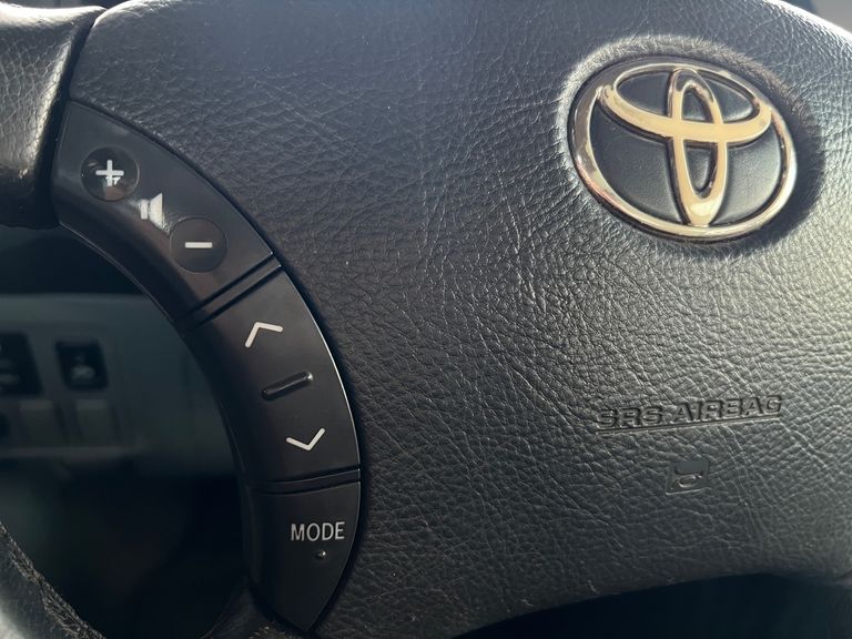 Toyota Hilux CD SRV D4-D 4x4 3.0 TDI Diesel Aut