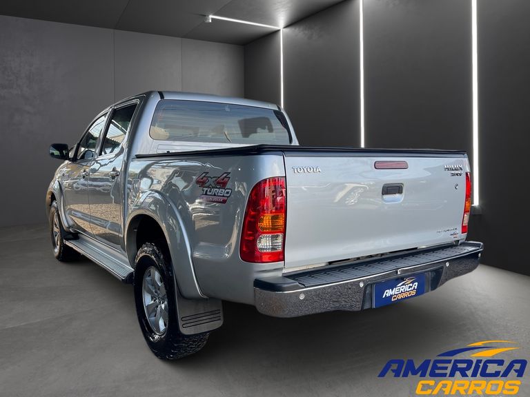 Toyota Hilux CD SRV D4-D 4x4 3.0 TDI Diesel Aut