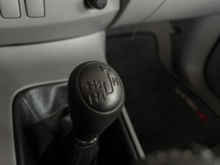 Toyota Hilux CD SRV D4-D 4x4 3.0 TDI Diesel Aut