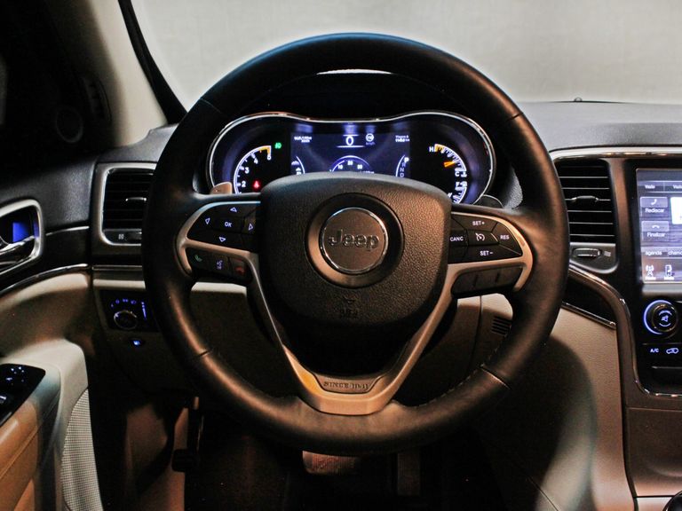 Jeep Cherokee Sport 3.7 4x4 V6 12V Aut.
