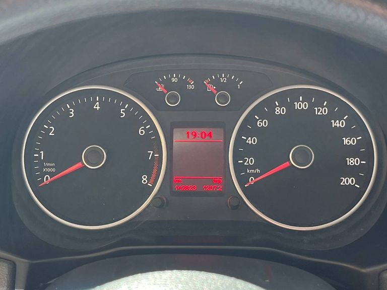VolksWagen VOYAGE Comfortline  1.0 T.Flex 8V 4p