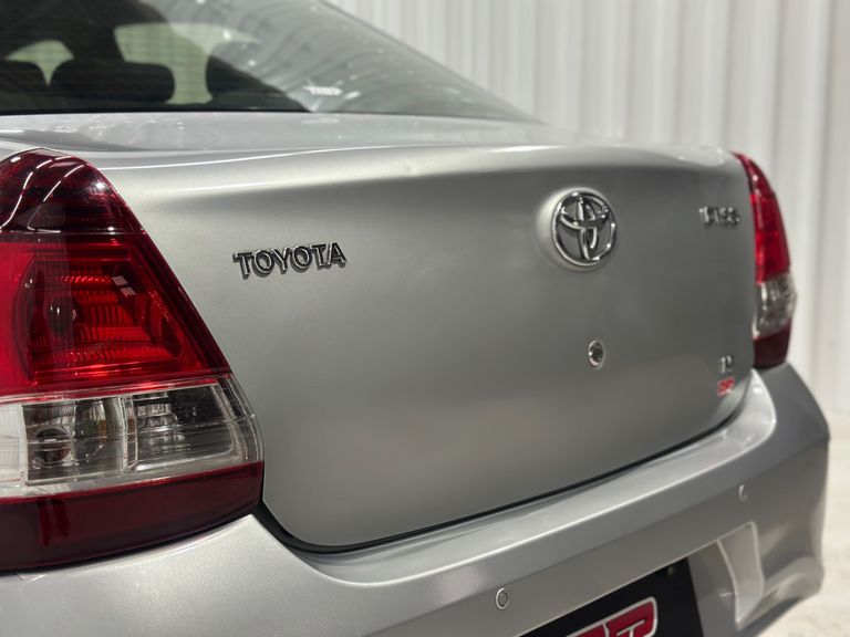 Toyota ETIOS X Sedan 1.5 Flex 16V 4p Mec.