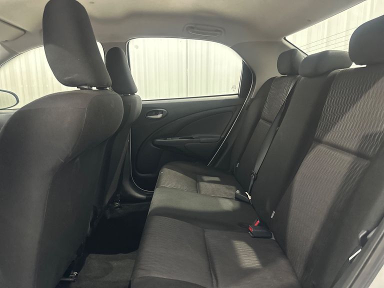 Toyota ETIOS X Sedan 1.5 Flex 16V 4p Mec.