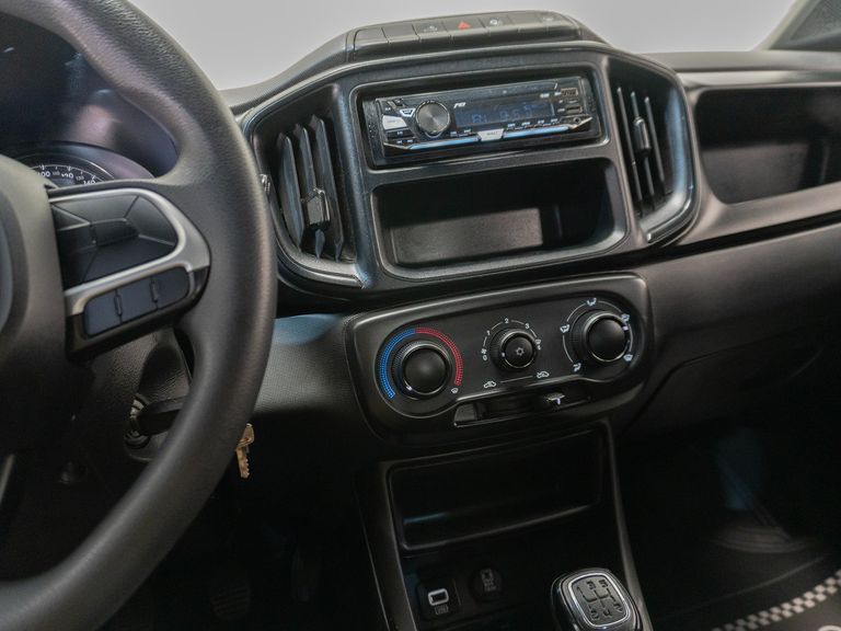 Fiat Strada Freedom 1.3 Flex 8V CD