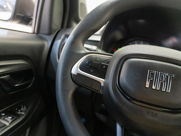 Fiat Strada Freedom 1.3 Flex 8V CD