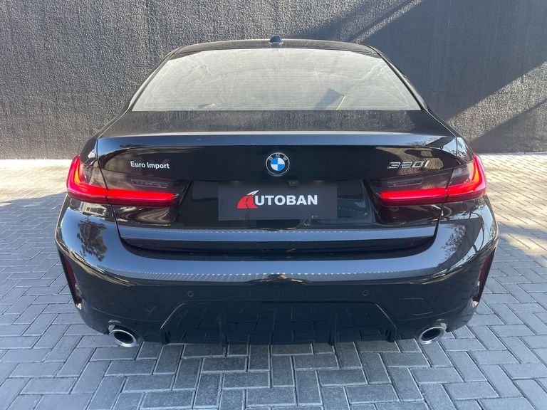 BMW 320iA 2.0 TB M Sport A.Flex/M.Sport 4p