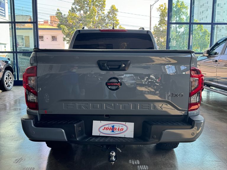 Nissan Frontier PRO4X CD 4x4 2.3 Bi-TB Die. Aut