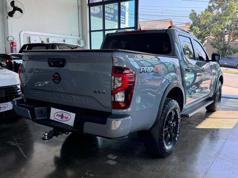 Nissan Frontier PRO4X CD 4x4 2.3 Bi-TB Die. Aut