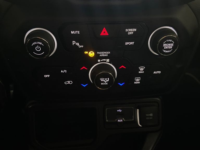 Jeep Renegade Longitude 1.8 4x2 Flex 16V Aut.