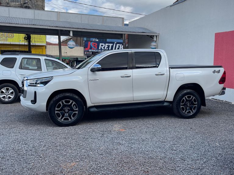 Toyota Hilux CD SRX 4x4 2.8 TDI 16V Diesel Aut.