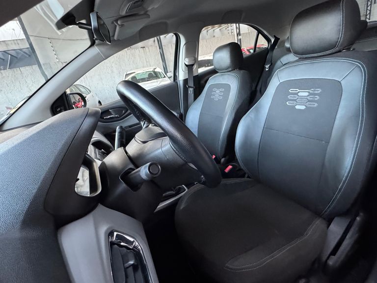 Chevrolet ONIX HATCH LT 1.0 8V FlexPower 5p Mec.