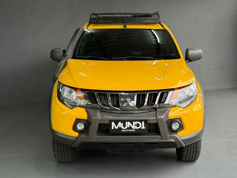Mitsubishi L200 Triton Savana GLS 2.4 4x4 Die. Aut.