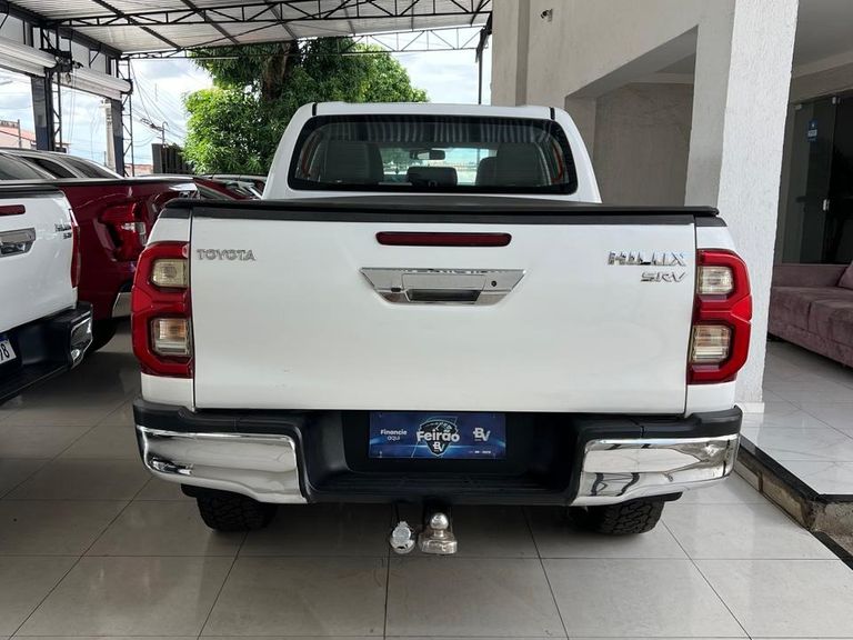 Toyota Hilux CD SRV 4x4 2.8 TDI Diesel Aut.