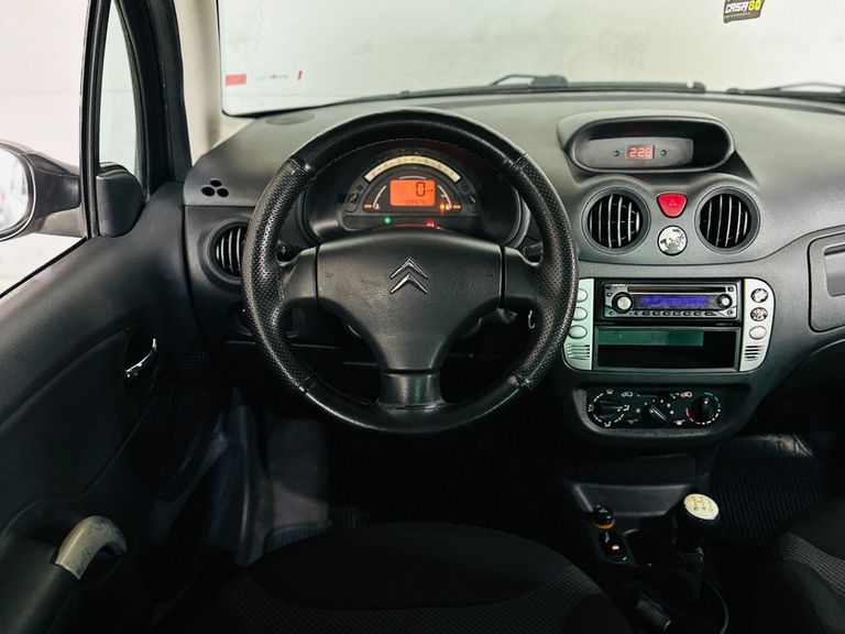 Citroën C3 GLX 1.4/ GLX Sonora 1.4 Flex 8V 5p