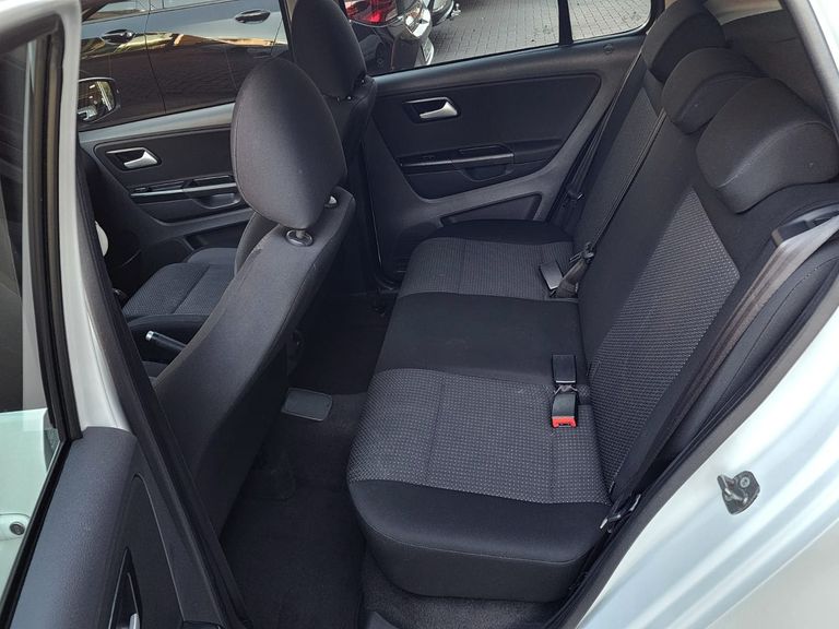 VolksWagen Fox Connect 1.6 Flex 8V 5p