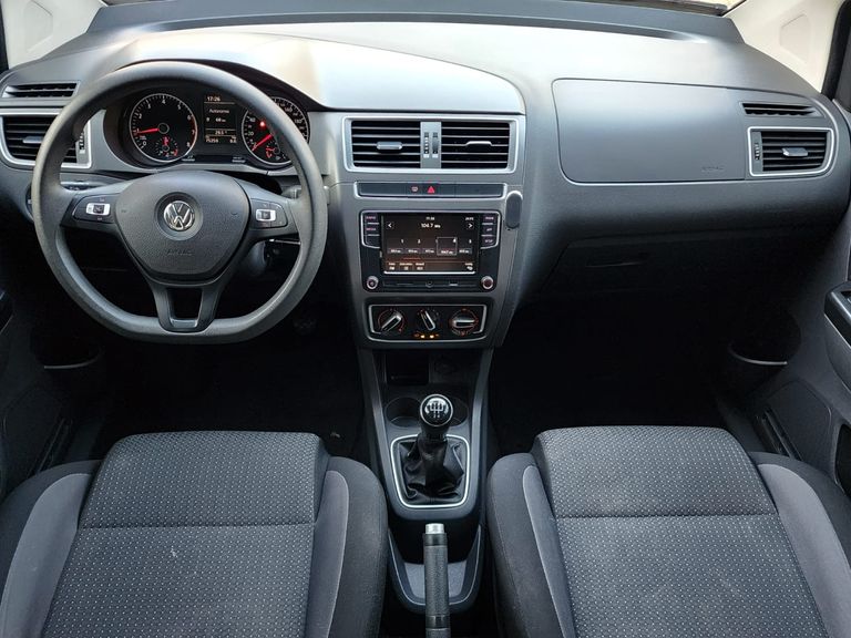 VolksWagen Fox Connect 1.6 Flex 8V 5p