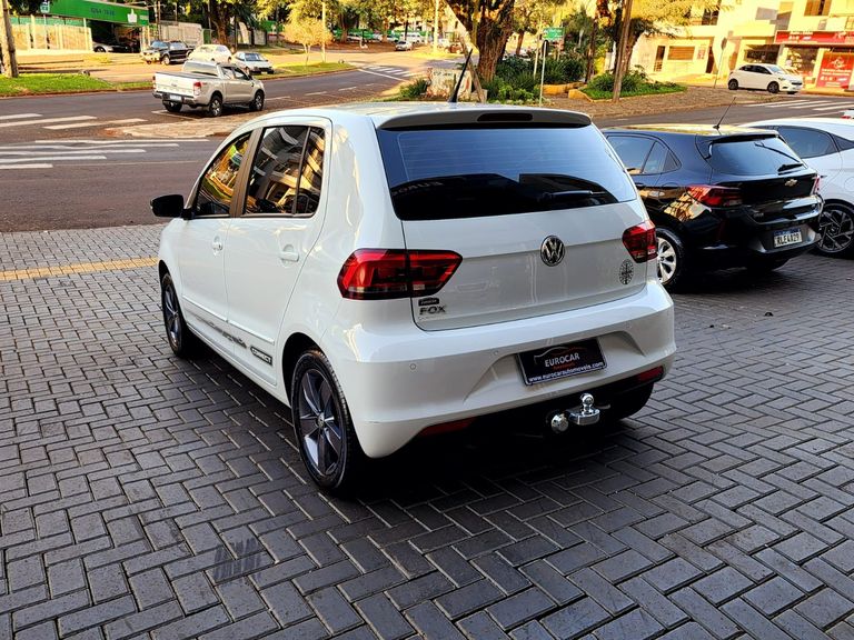 VolksWagen Fox Connect 1.6 Flex 8V 5p