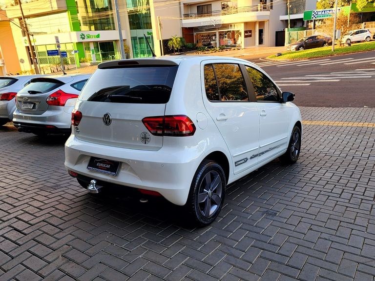 VolksWagen Fox Connect 1.6 Flex 8V 5p