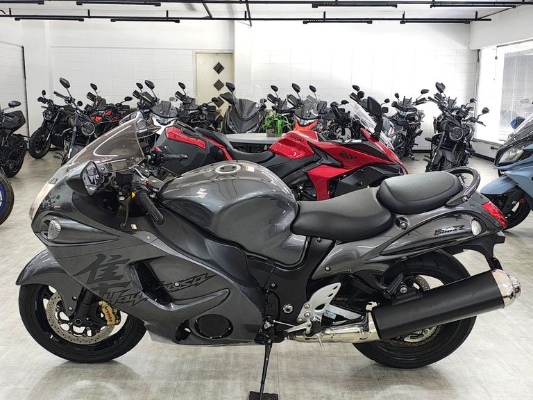 SUZUKI GSX 1300-R HAYABUSA