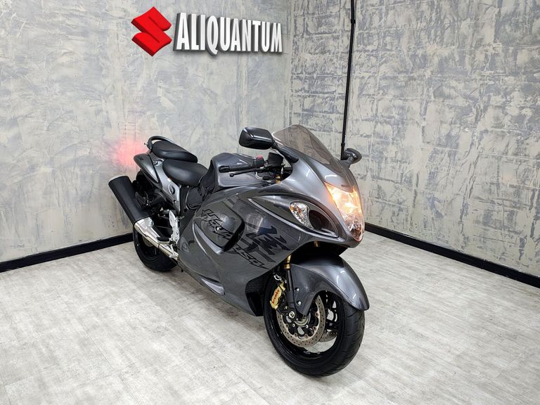 SUZUKI GSX 1300-R HAYABUSA