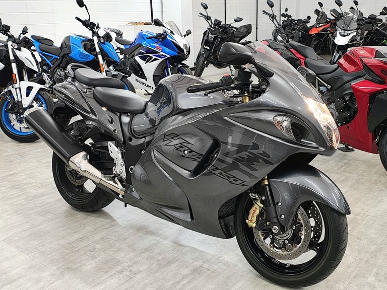 SUZUKI GSX 1300-R HAYABUSA