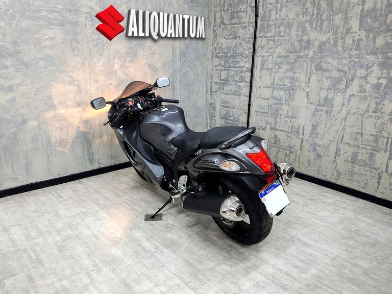 SUZUKI GSX 1300-R HAYABUSA