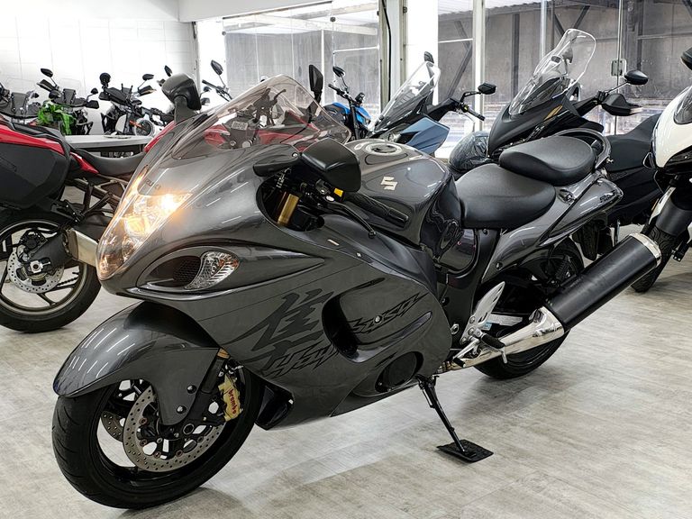 SUZUKI GSX 1300-R HAYABUSA