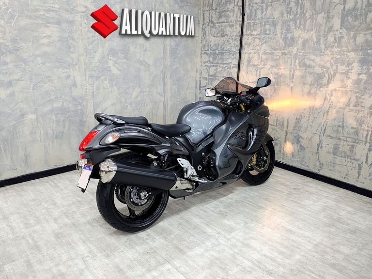 SUZUKI GSX 1300-R HAYABUSA
