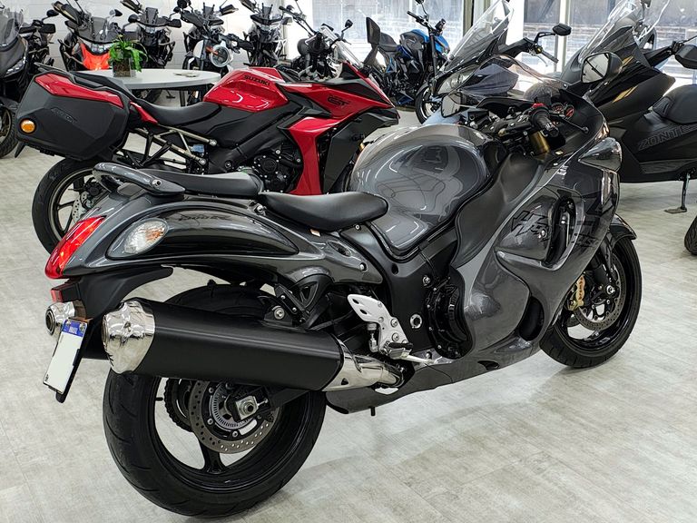 SUZUKI GSX 1300-R HAYABUSA