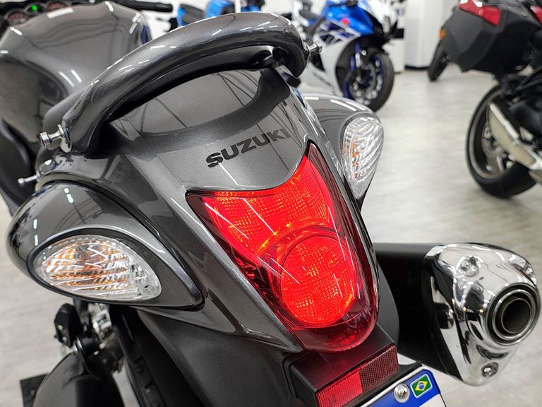 SUZUKI GSX 1300-R HAYABUSA