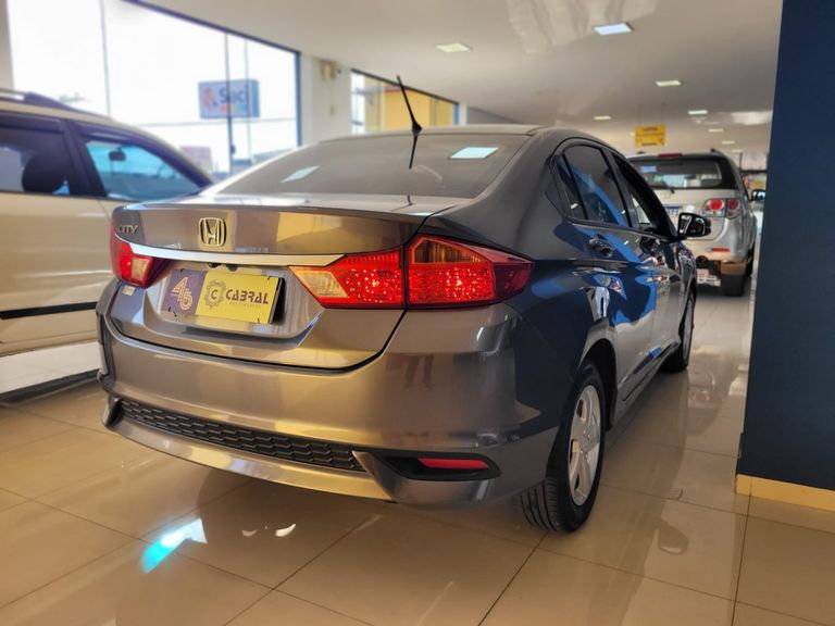 Honda CITY Sedan Personal 1.5 Flex 16V Aut.