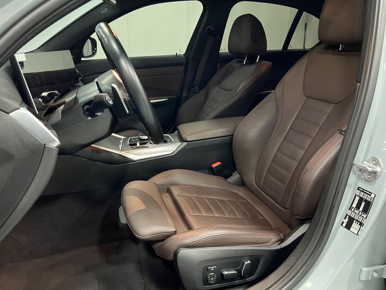 BMW 320iA 2.0 TB M Sport A.Flex/M.Sport 4p