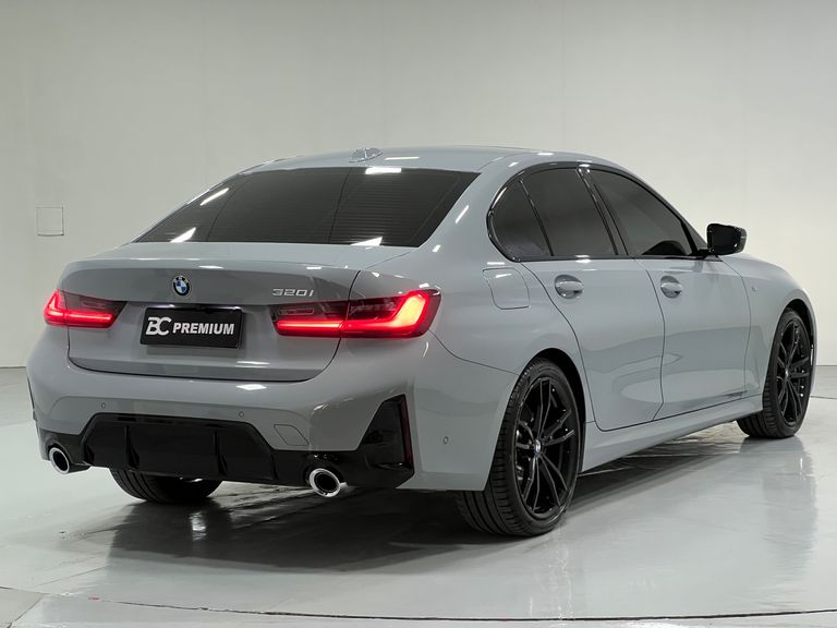 BMW 320iA 2.0 TB M Sport A.Flex/M.Sport 4p