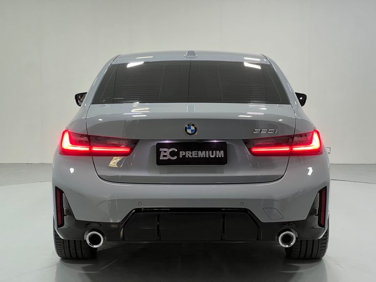 BMW 320iA 2.0 TB M Sport A.Flex/M.Sport 4p