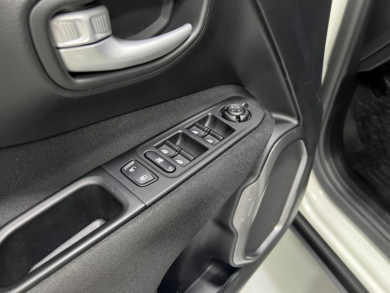 Jeep Renegade T270 1.3 TB 4x2 Flex Aut.