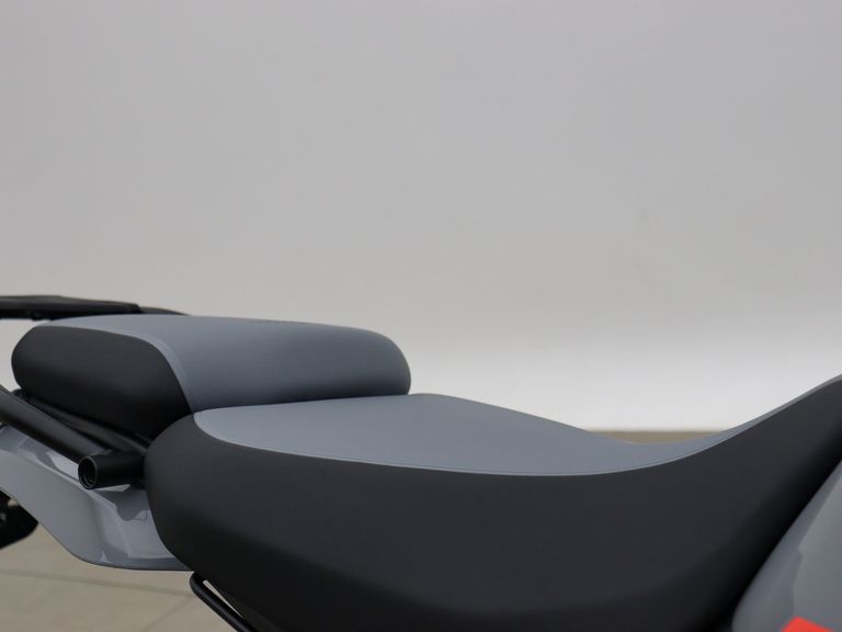 Royal Enfield Himalayan 450cc Slate