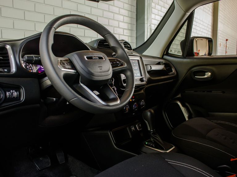 Jeep Renegade T270 1.3 TB 4x2 Flex Aut.
