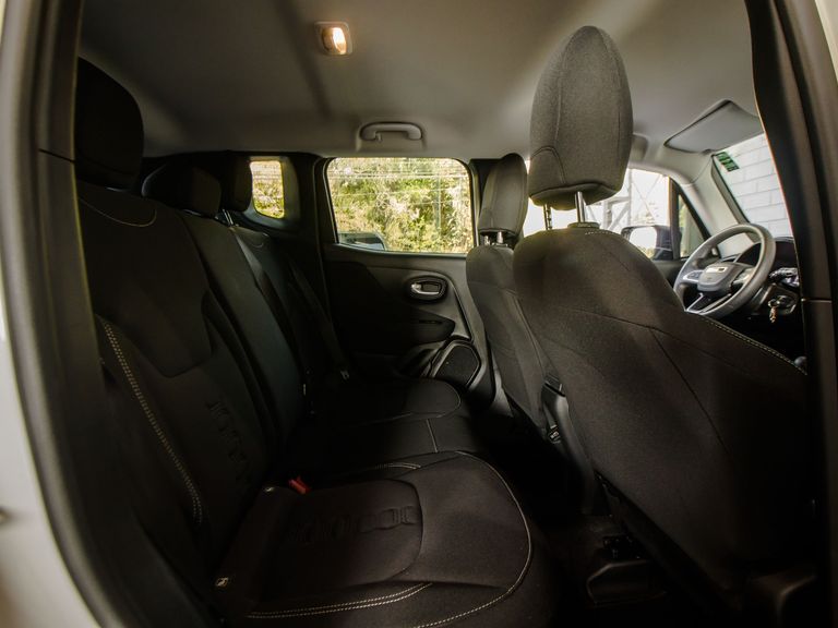 Jeep Renegade T270 1.3 TB 4x2 Flex Aut.