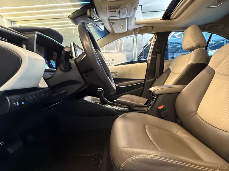 Toyota Corolla Altis Prem. Hybrid 1.8 Flex Aut