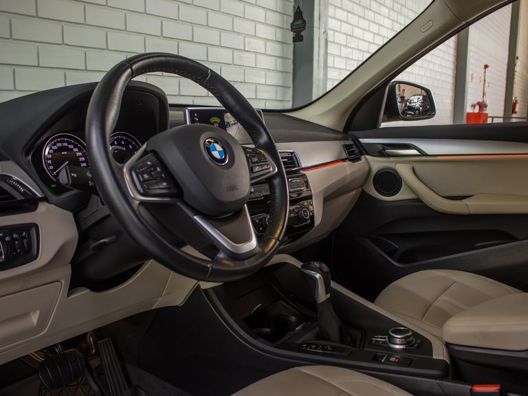 BMW X1 SDRIVE 20i 2.0/2.0 TB Acti.Flex Aut.
