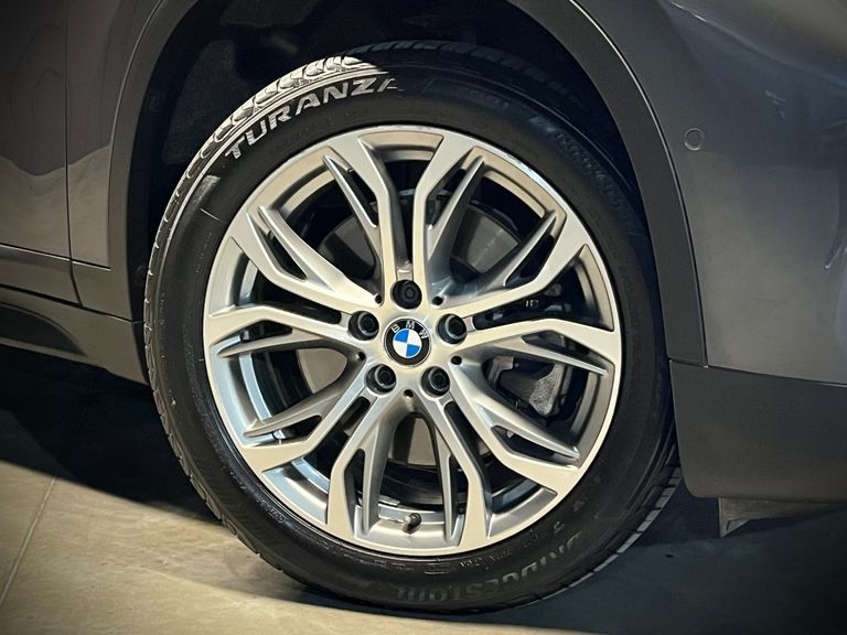 BMW X1 SDRIVE 20i 2.0/2.0 TB Acti.Flex Aut.