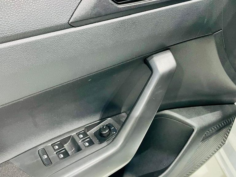 VolksWagen VIRTUS 1.6 MSI Flex 16V 5p Mec.
